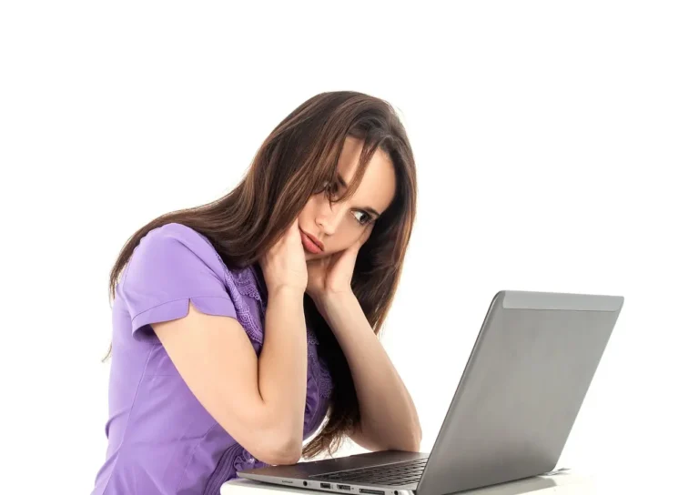 9 Best Ways to Prevent Motion Sickness while Gaming